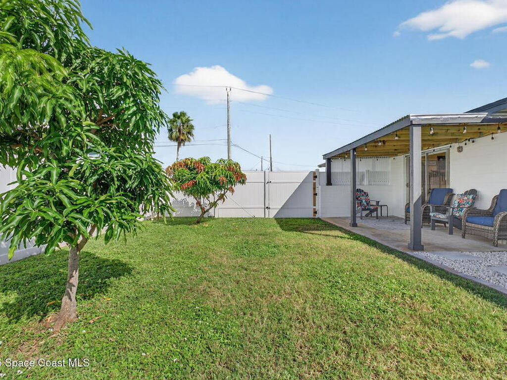 535 N Barrett Drive, Merritt Island, FL 32952