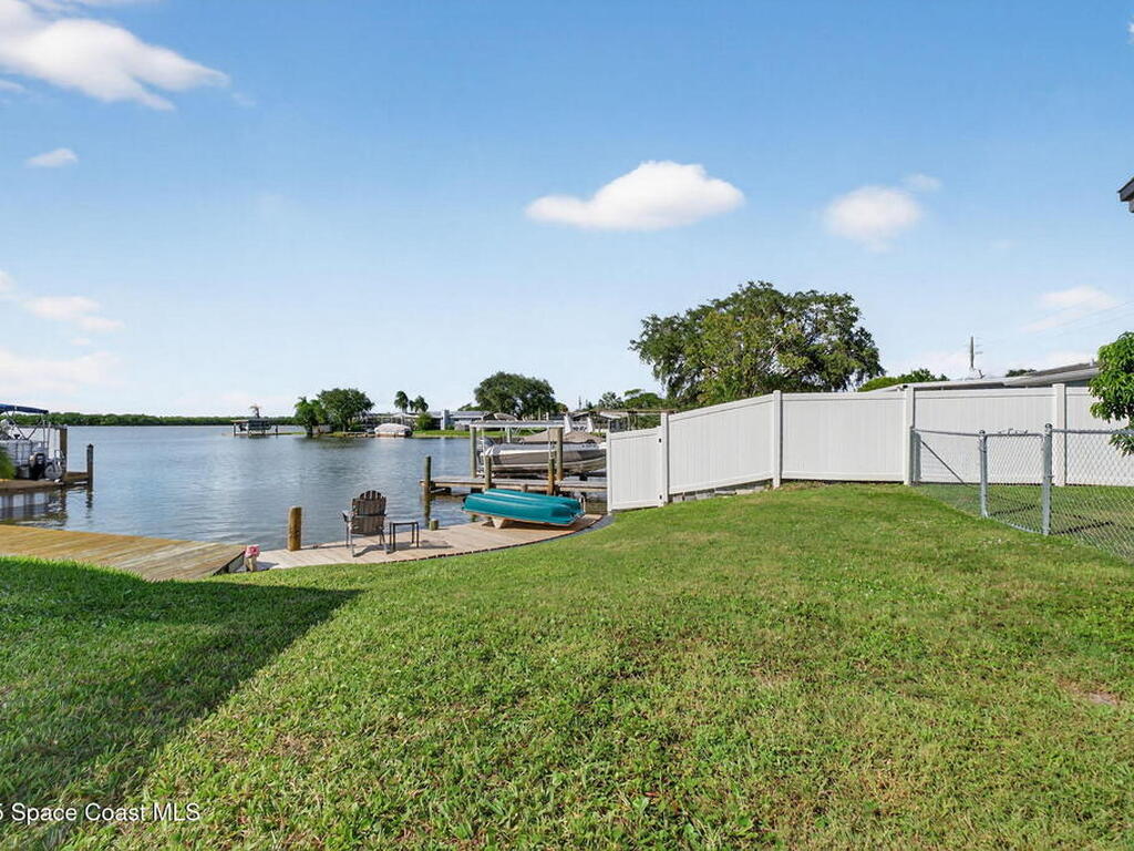 535 N Barrett Drive, Merritt Island, FL 32952