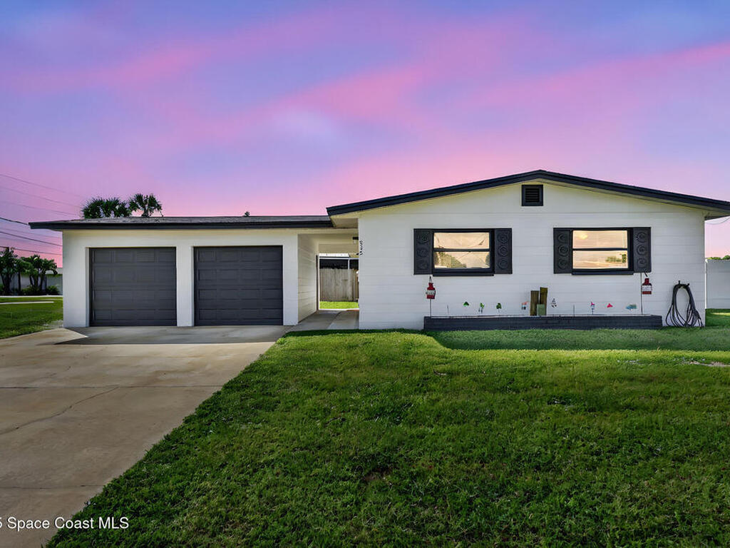 535 N Barrett Drive, Merritt Island, FL 32952