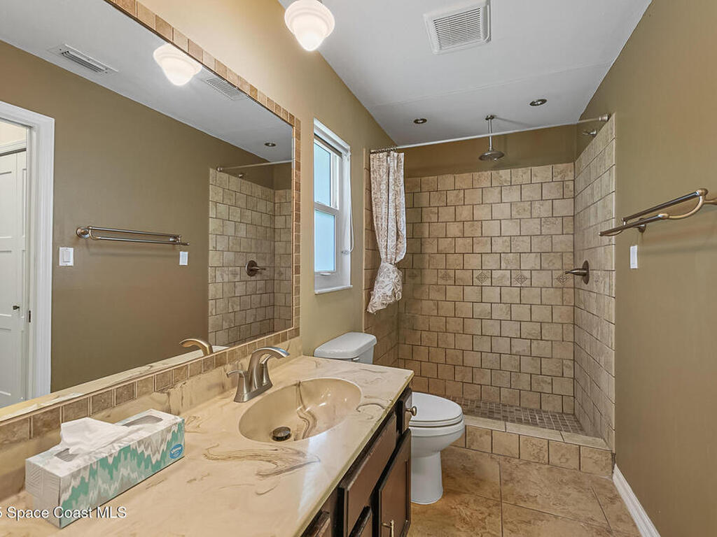 550 Temple Street, Satellite Beach, FL 32937