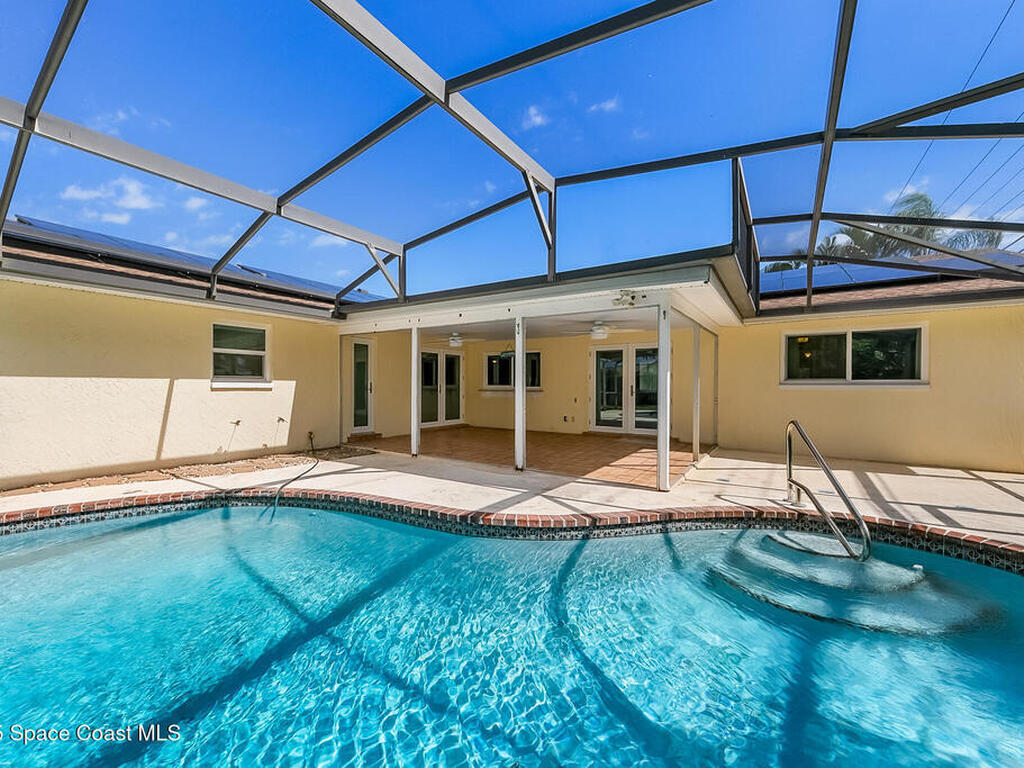 550 Temple Street, Satellite Beach, FL 32937