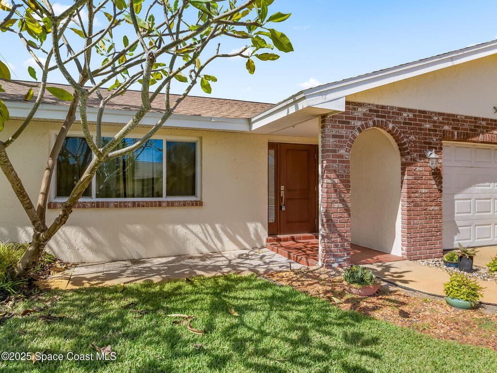 550 Temple Street, Satellite Beach, FL 32937