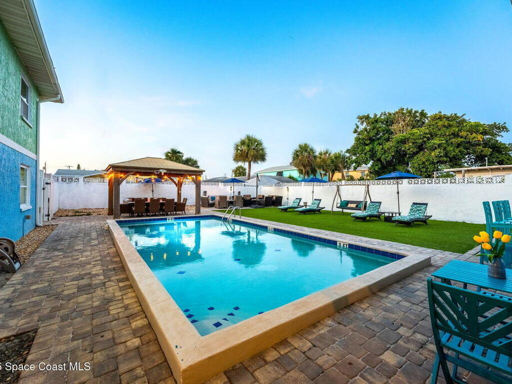 424 Jefferson Avenue, Cape Canaveral, FL 32920