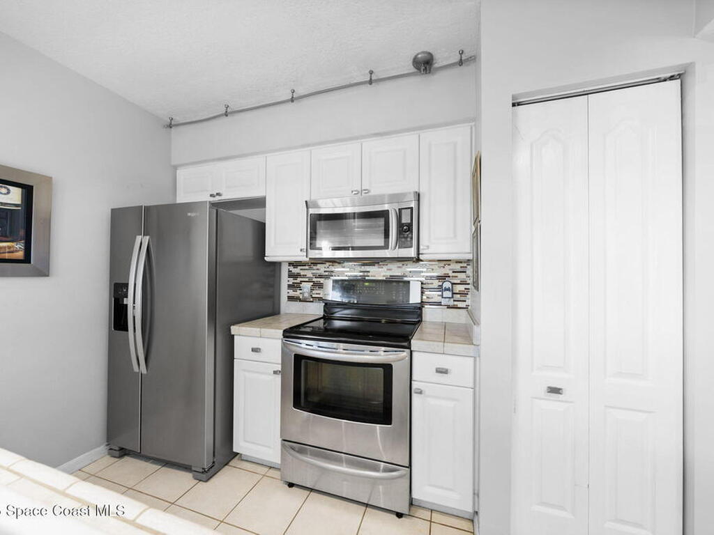 925 N Highway A1a, Indialantic, FL 32903