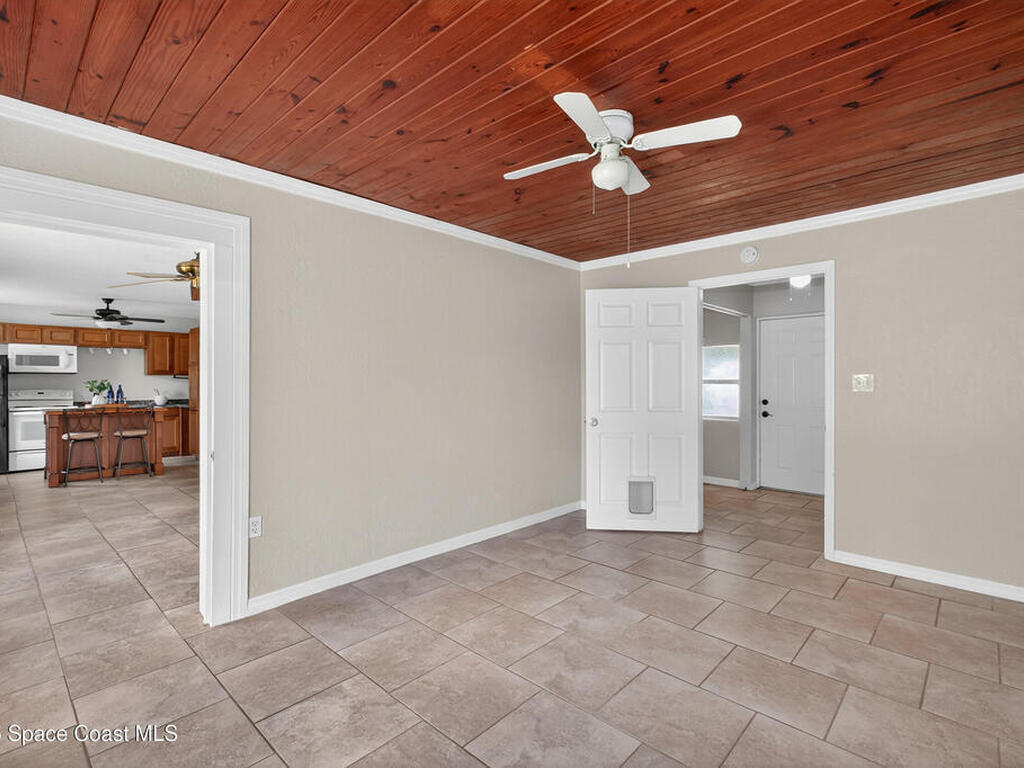 1220 Robin Drive, Merritt Island, FL 32952