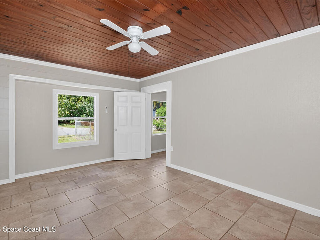 1220 Robin Drive, Merritt Island, FL 32952