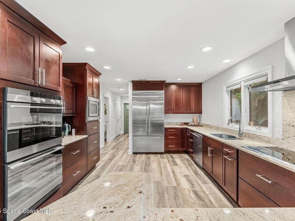 8535 S Tropical Trail, Merritt Island, FL 32952