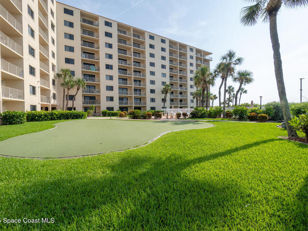 7520 Ridgewood Avenue, Cape Canaveral, FL 32920