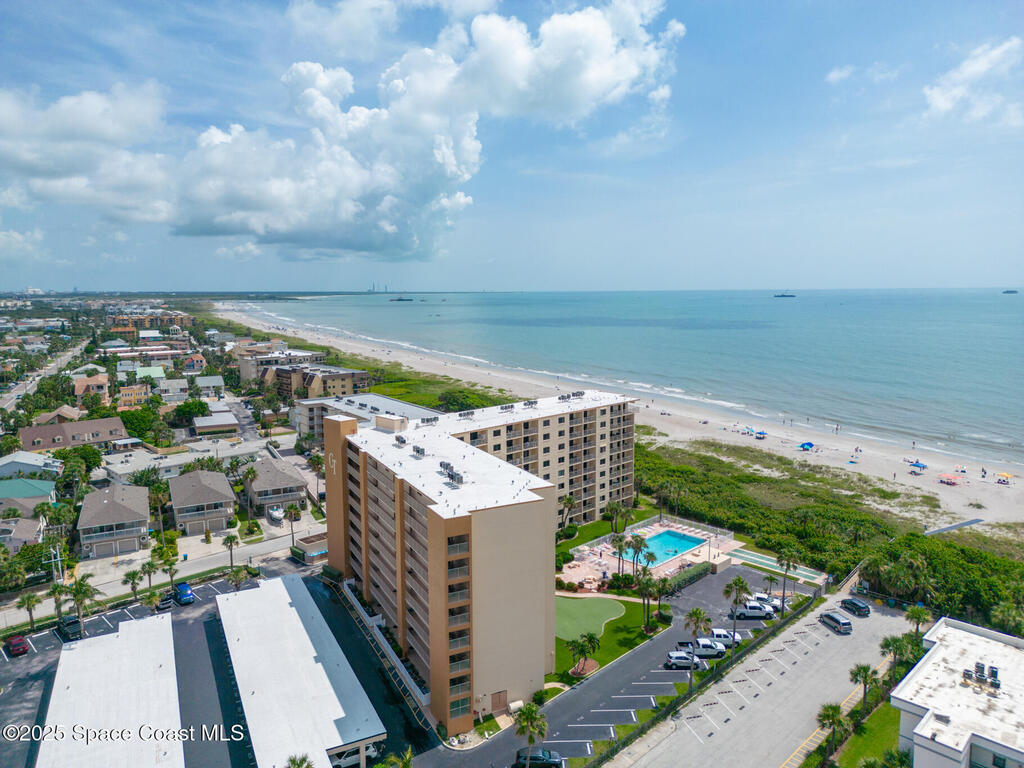 7520 Ridgewood Avenue, Cape Canaveral, FL 32920