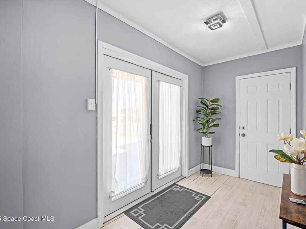 95 Peck Avenue, Merritt Island, FL 32952