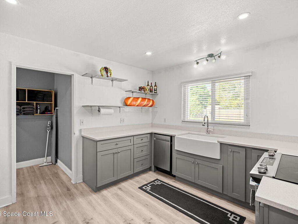 95 Peck Avenue, Merritt Island, FL 32952