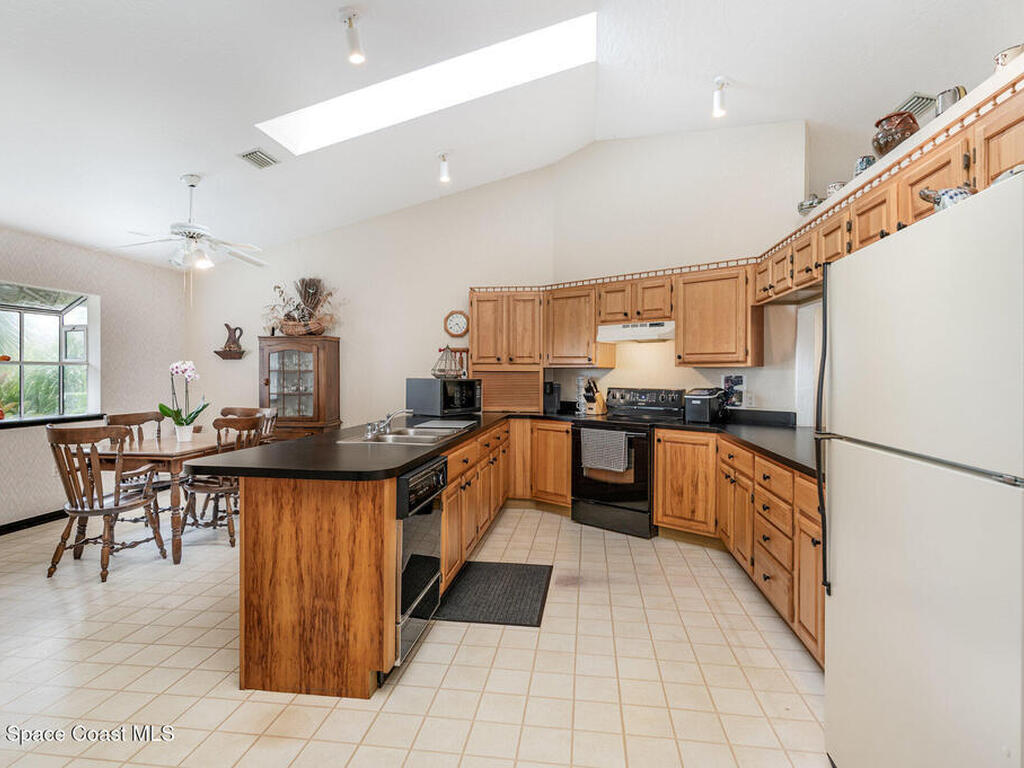 2080 Atz Road, Malabar, FL 32950