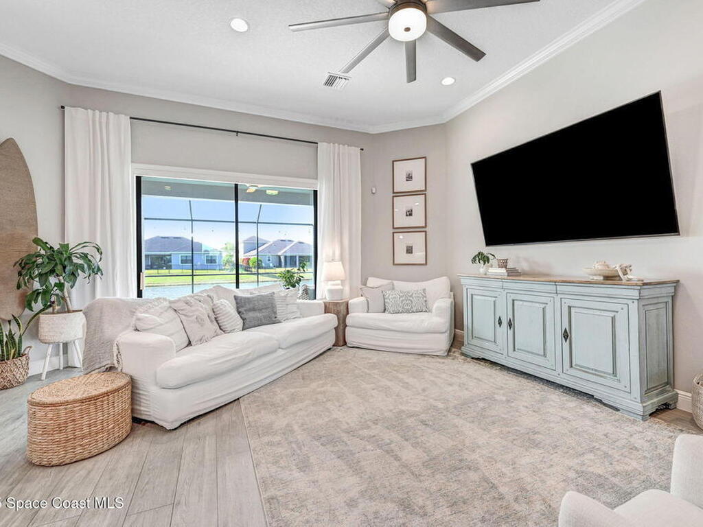 8240 Stonecrest Drive, Melbourne, FL 32940