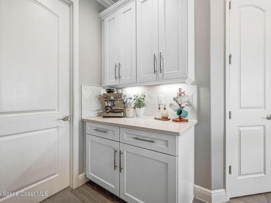 8240 Stonecrest Drive, Melbourne, FL 32940