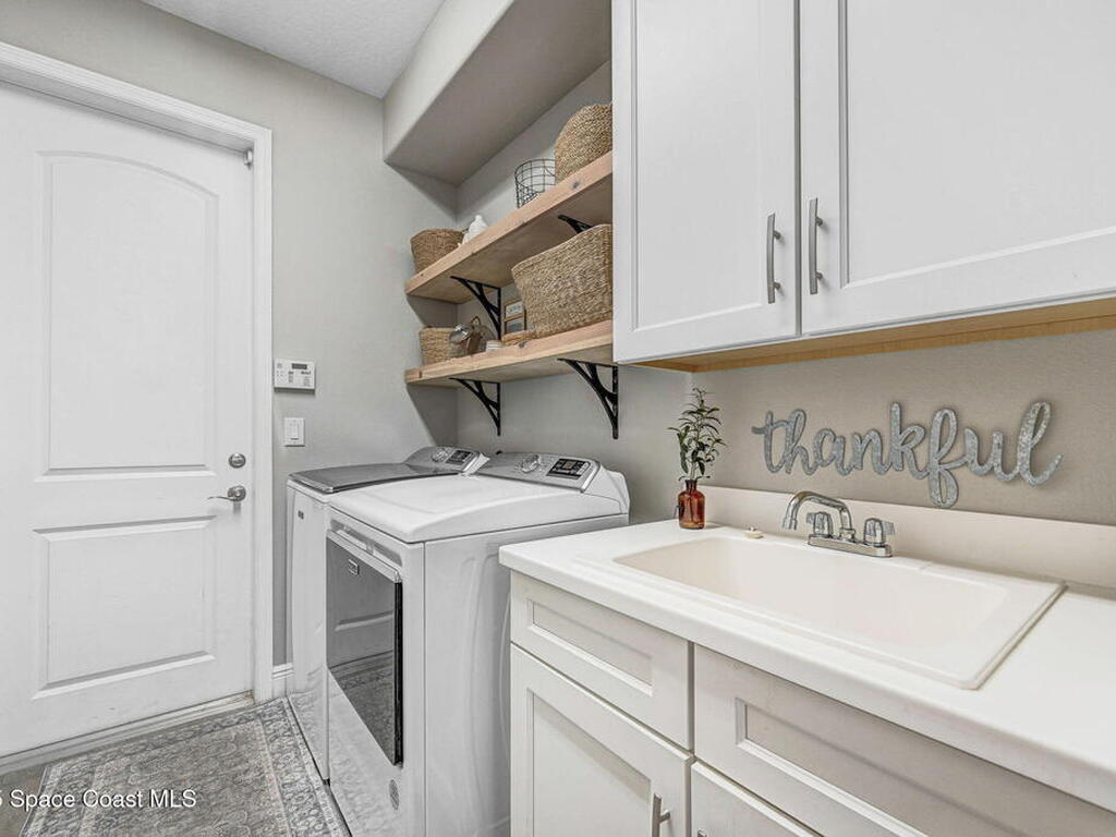 8240 Stonecrest Drive, Melbourne, FL 32940