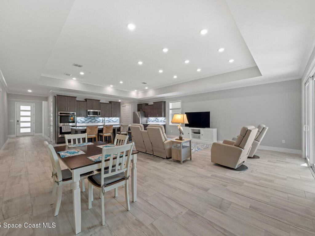 616 Clearwater Avenue, Satellite Beach, FL 32937