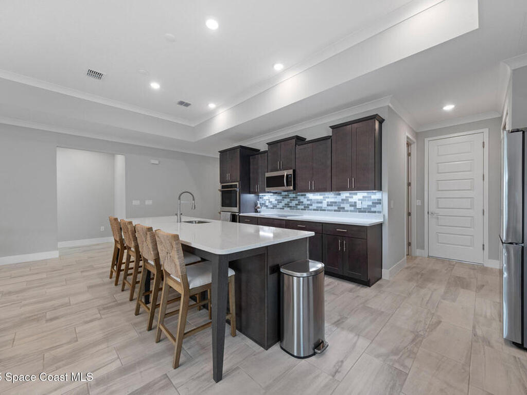 616 Clearwater Avenue, Satellite Beach, FL 32937