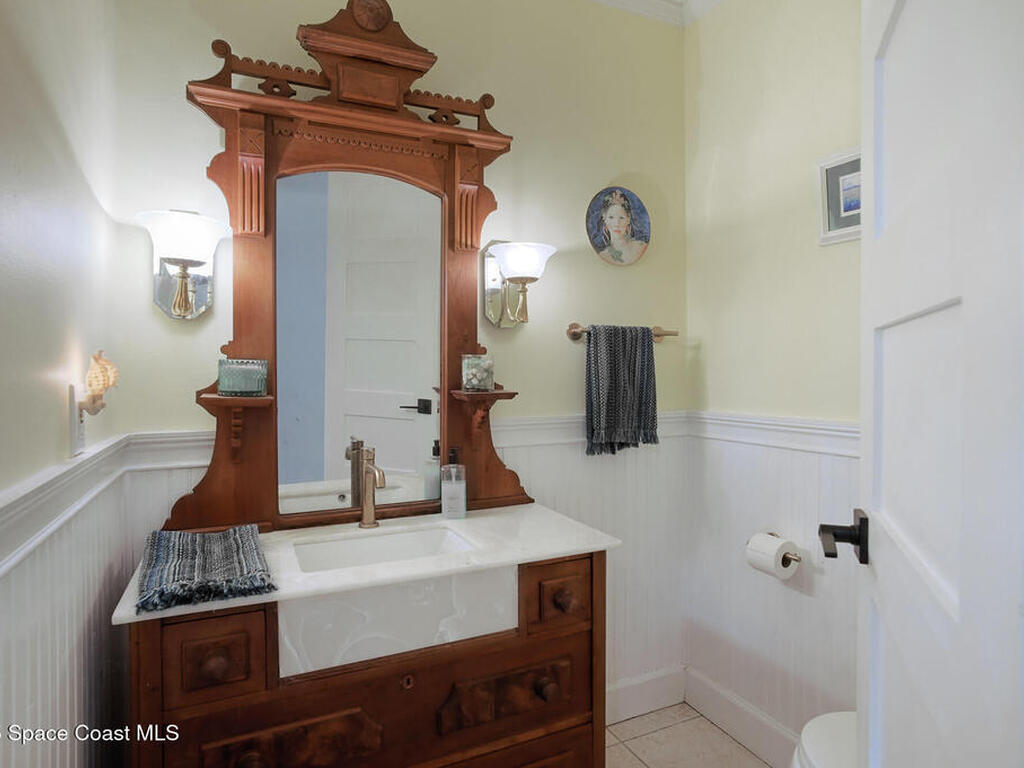 5930 Riverside Drive, Melbourne Beach, FL 32951