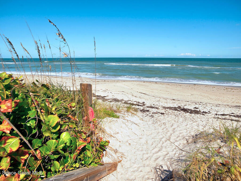 5930 Riverside Drive, Melbourne Beach, FL 32951