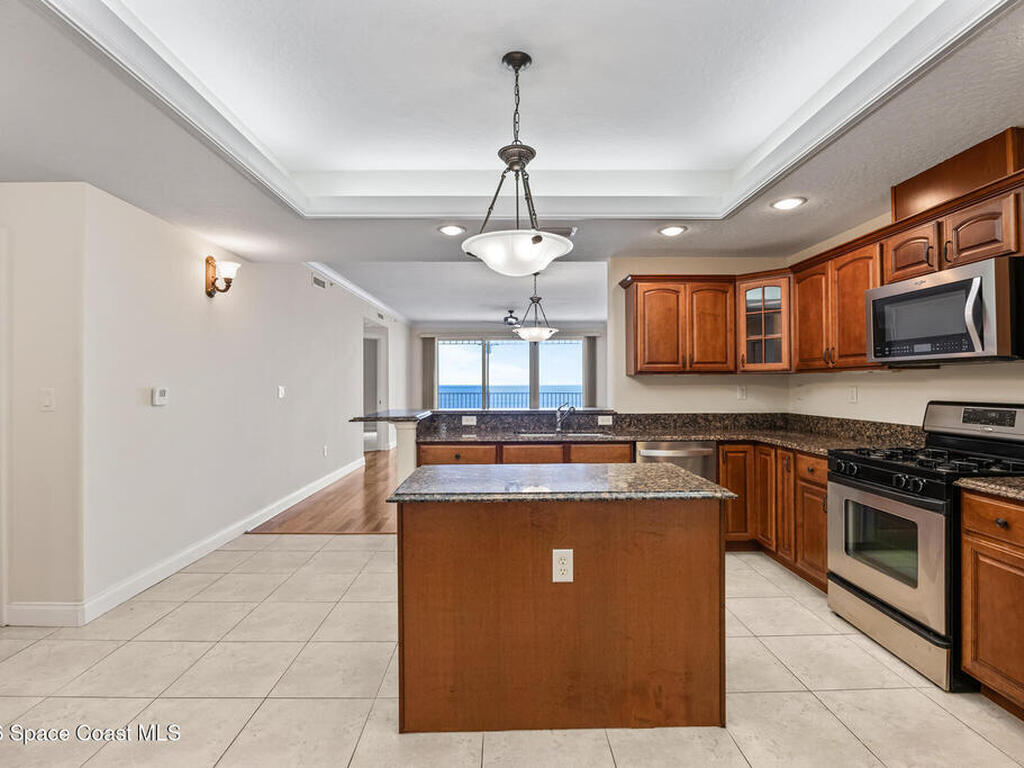 1 Eighth Avenue, Indialantic, FL 32903
