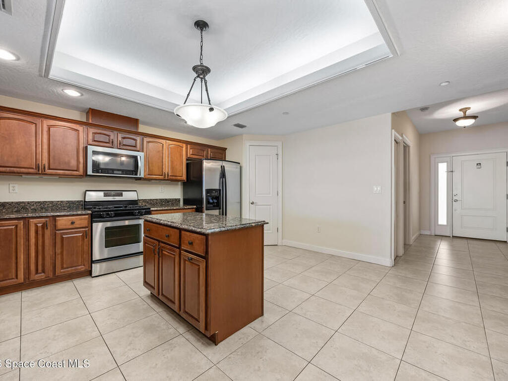 1 Eighth Avenue, Indialantic, FL 32903