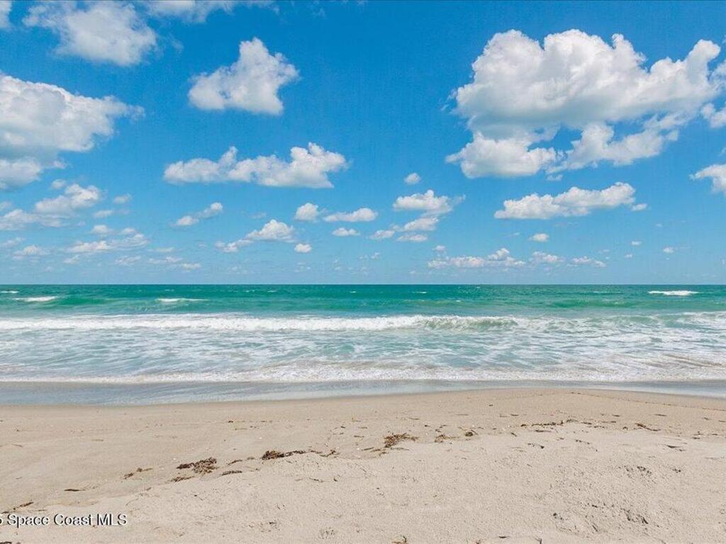 1 Eighth Avenue, Indialantic, FL 32903