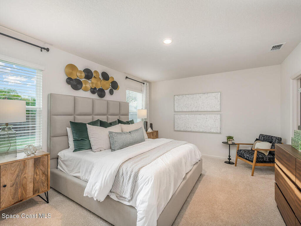 2702 Indian River Parkway, Mims, FL 32754