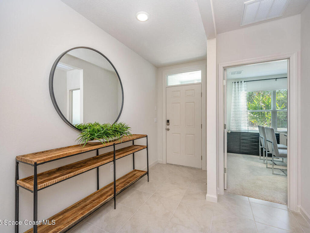 2702 Indian River Parkway, Mims, FL 32754