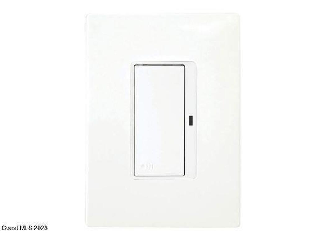 2702 Indian River Parkway, Mims, FL 32754