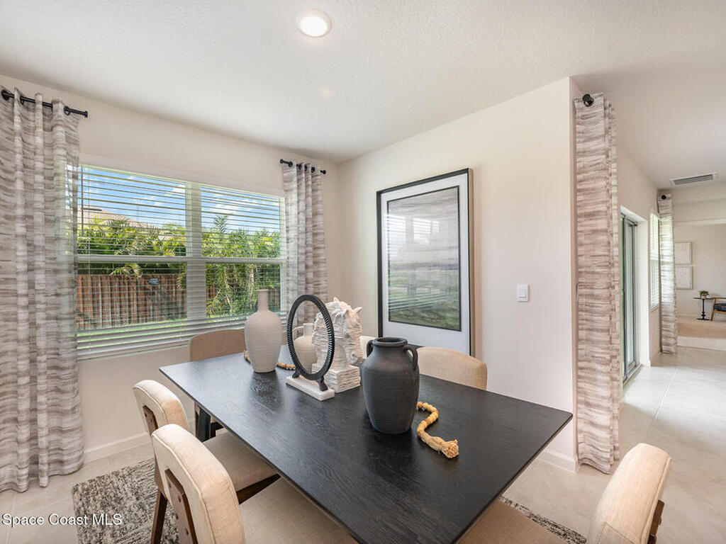 2702 Indian River Parkway, Mims, FL 32754