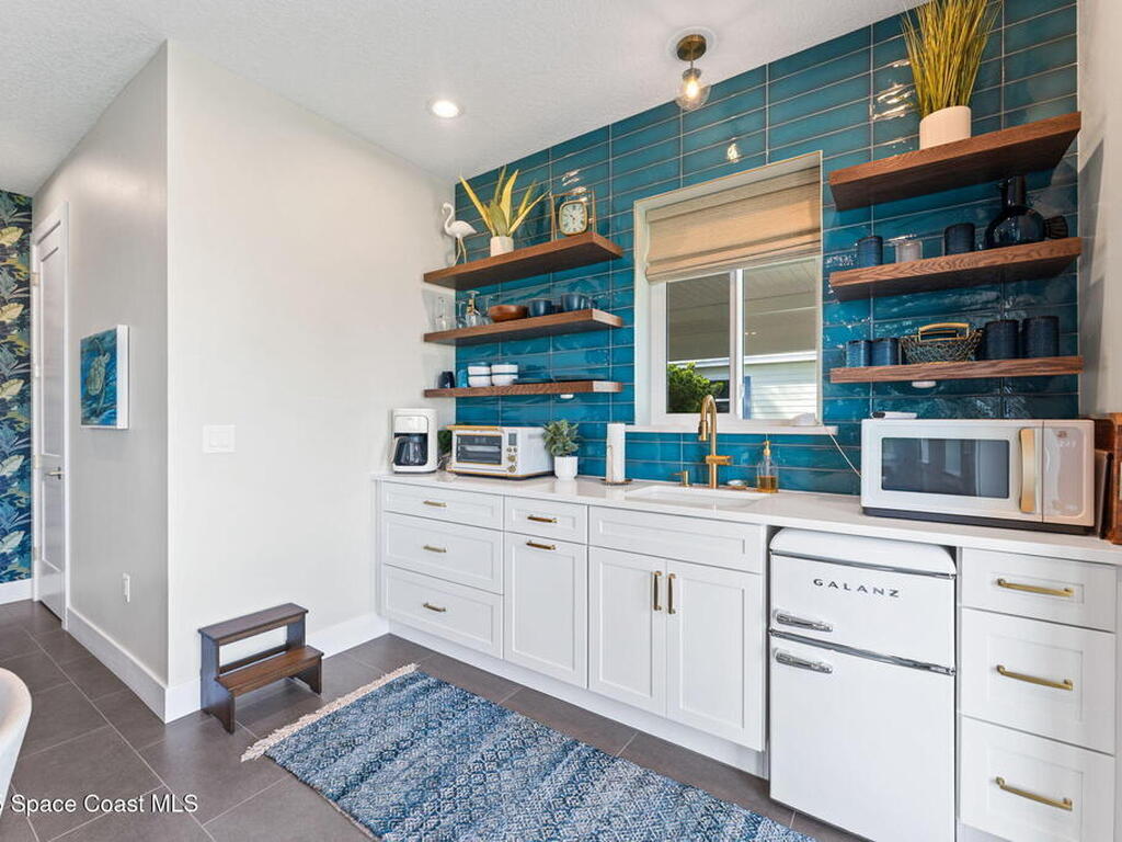 413 N Indian River Drive, Cocoa, FL 32922