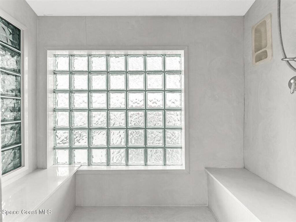 10285 S Tropical Trail, Merritt Island, FL 32952