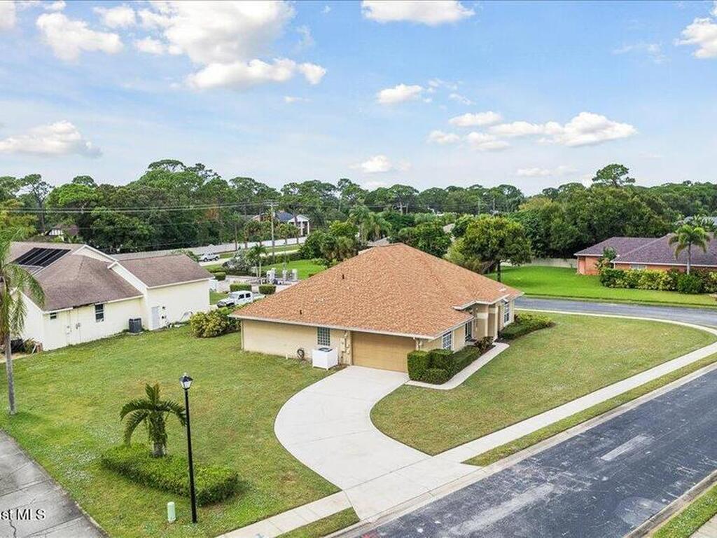 2295 Marsh Harbor Avenue, Merritt Island, FL 32952