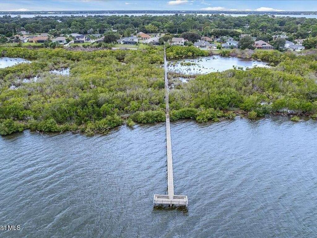 2295 Marsh Harbor Avenue, Merritt Island, FL 32952