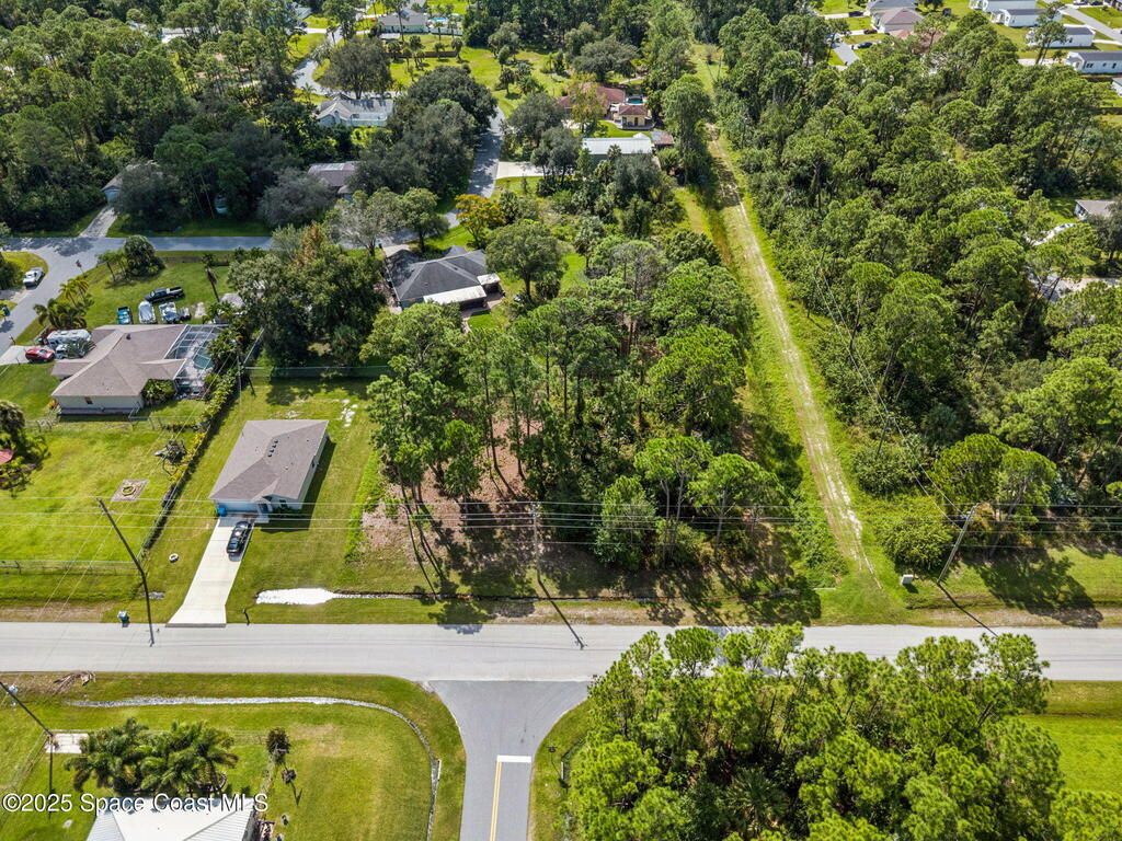 714 SE Sarasota Drive, Palm Bay, FL 32909