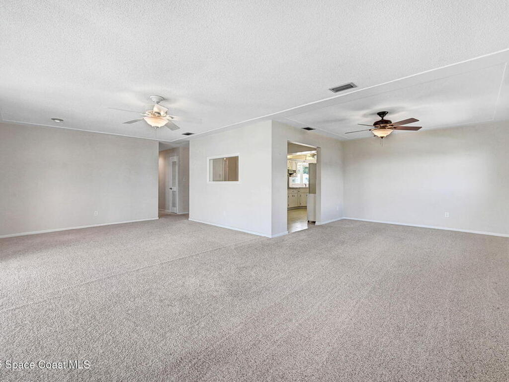 159 Antigua Drive, Cocoa Beach, FL 32931