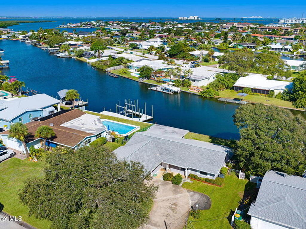 159 Antigua Drive, Cocoa Beach, FL 32931