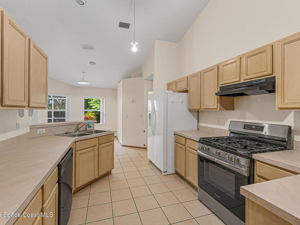 1047 Tortoise Cove, Melbourne, FL 32935