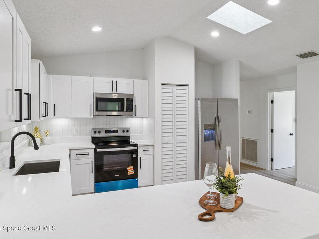 3715 Corey Road, Malabar, FL 32950