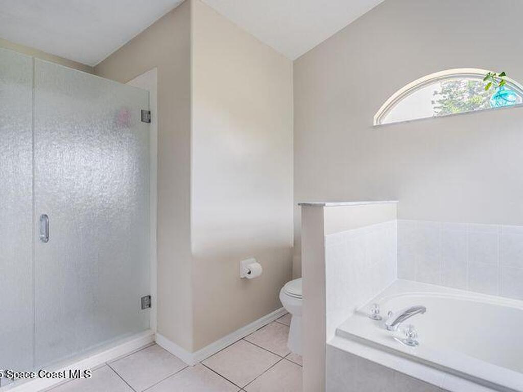 4920 48th Place, Vero Beach, FL 32967