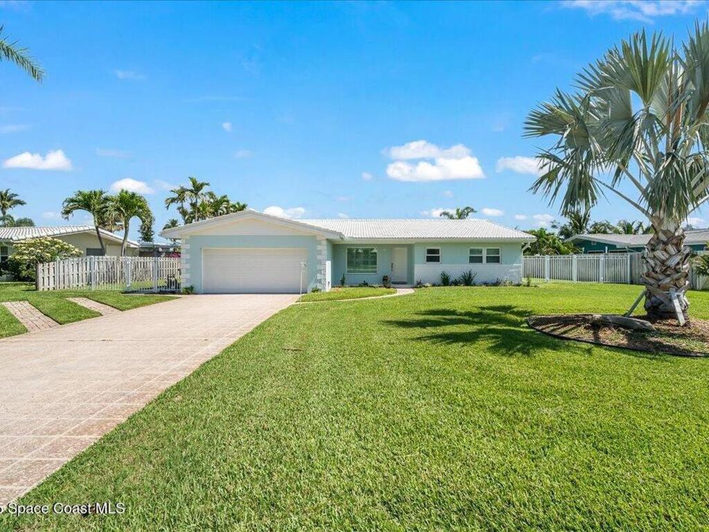 161 Bahama Boulevard, Cocoa Beach, FL 32931