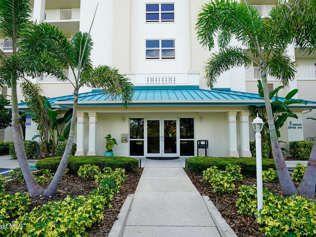 5 Indian River Avenue, Titusville, FL 32796