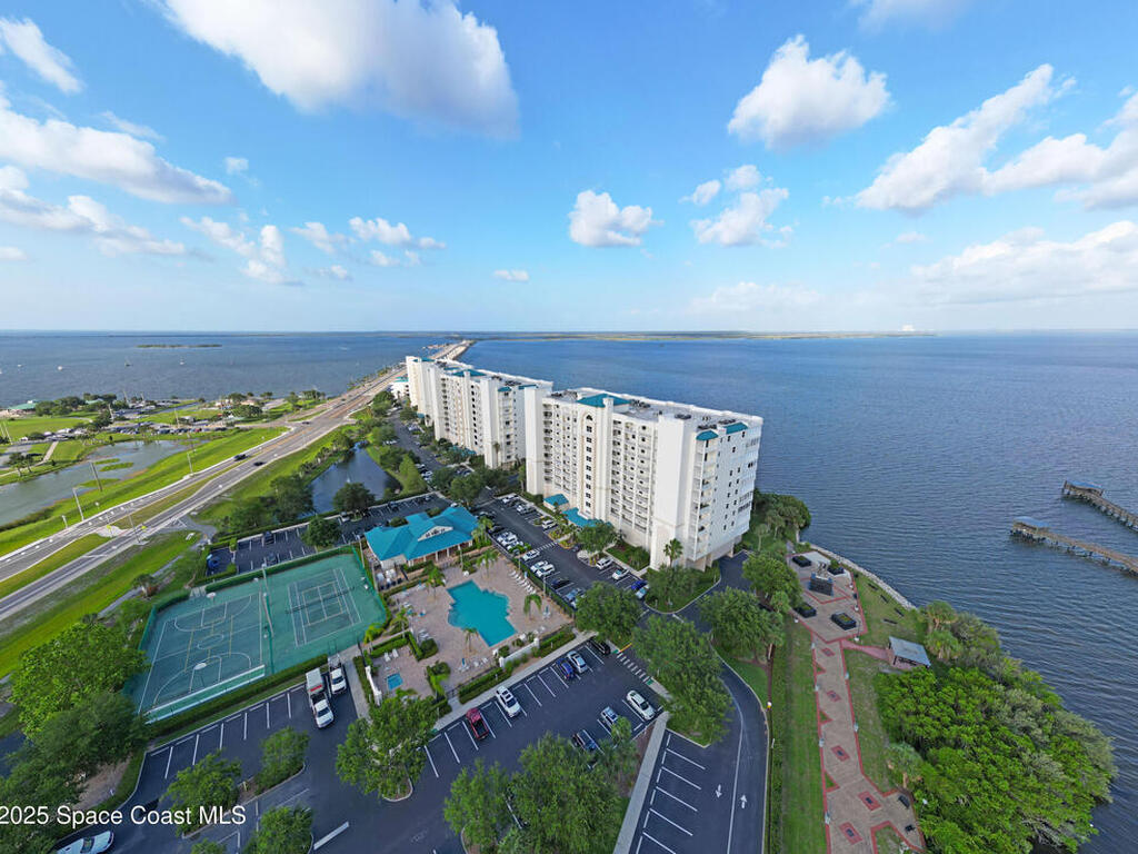 5 Indian River Avenue, Titusville, FL 32796