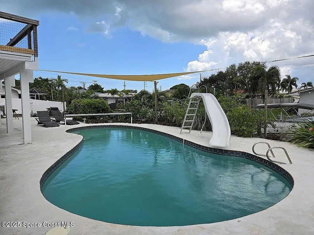 725 Puesta Del Sol Plaza, Indialantic, FL 32903