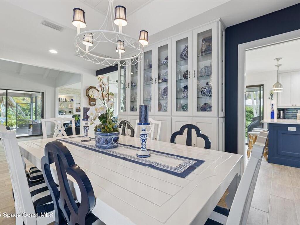 905 Starboard Dr Drive, Vero Beach, FL 32963