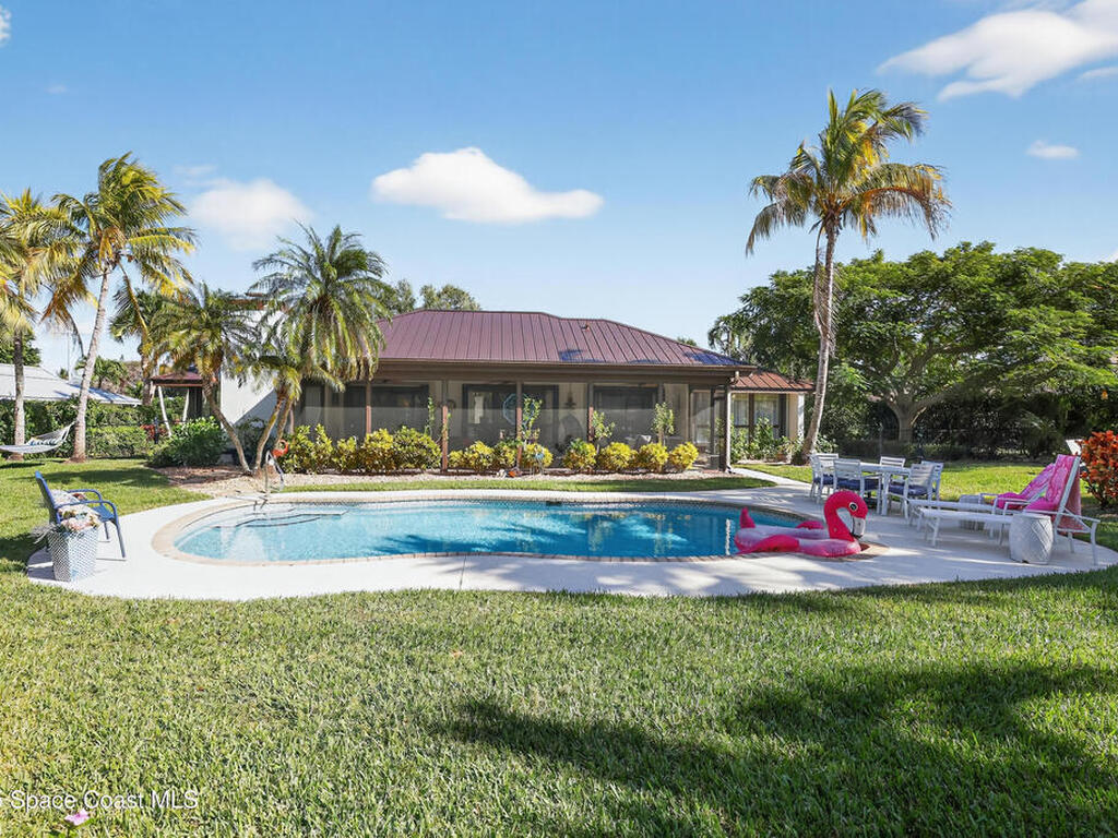 905 Starboard Dr Drive, Vero Beach, FL 32963