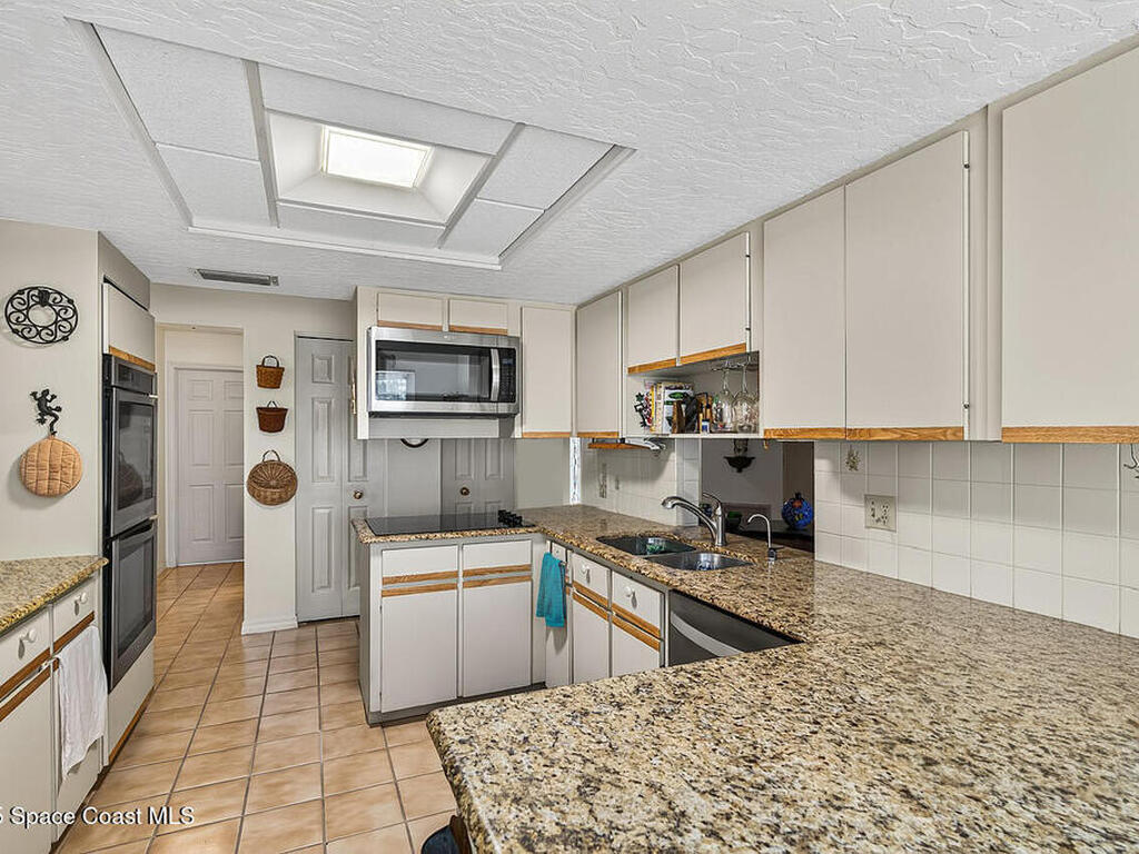 482 Arbor Street, Sebastian, FL 32958