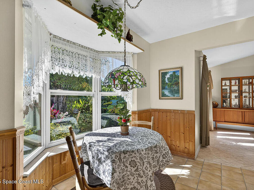 482 Arbor Street, Sebastian, FL 32958