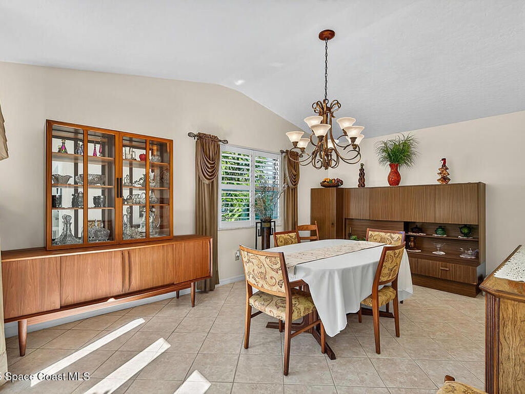 482 Arbor Street, Sebastian, FL 32958