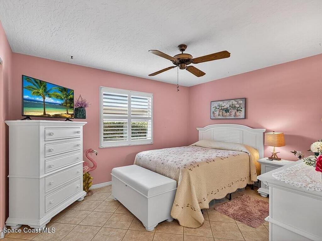 482 Arbor Street, Sebastian, FL 32958